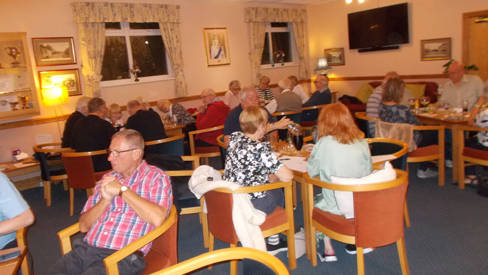 A quiz night at Oxhey Conservative Club