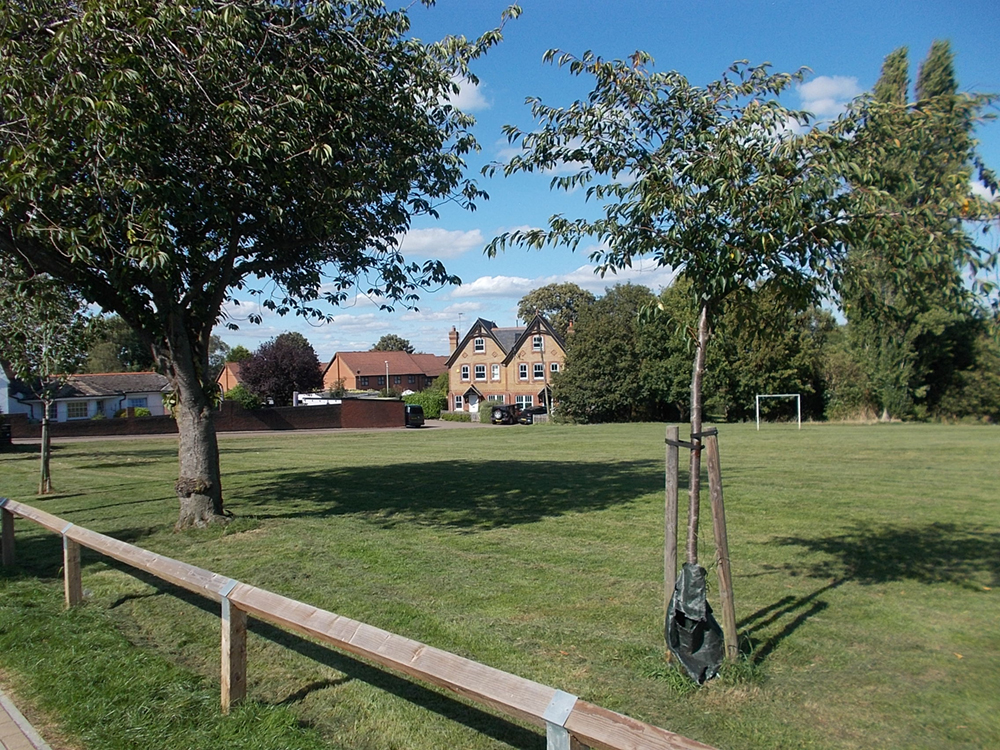 Picture of Oxhey Green facing Northwards 