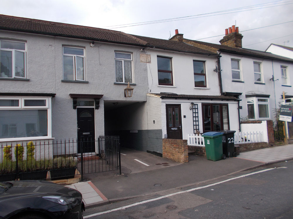 Picture of Capel Road in Oxhey Village 